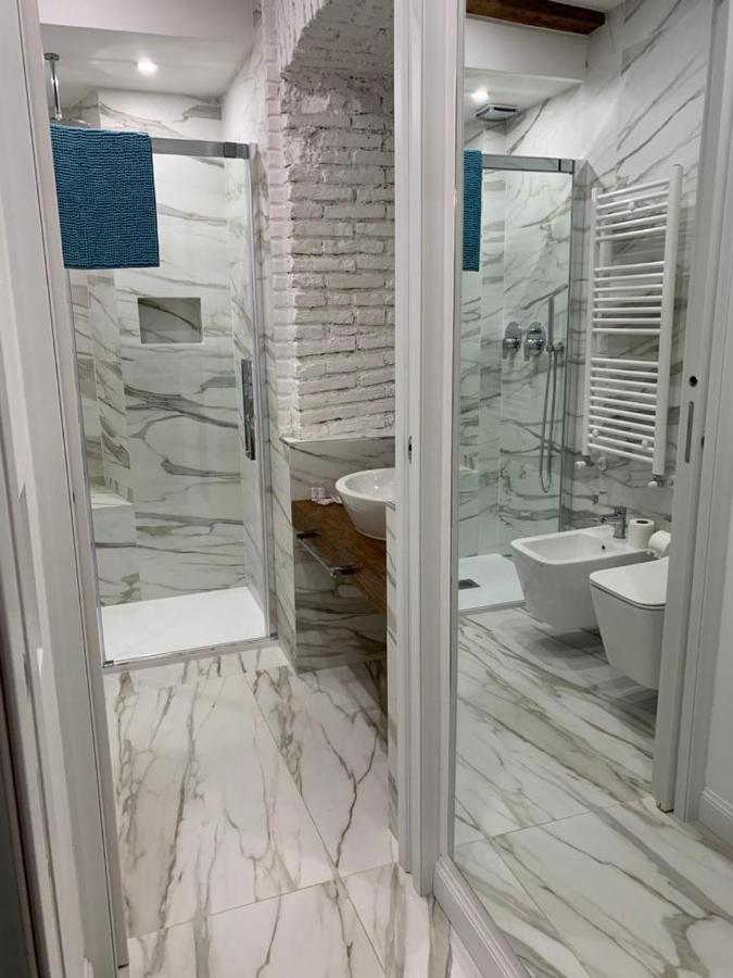 Elegant Suite In Milan Center Milão Exterior foto