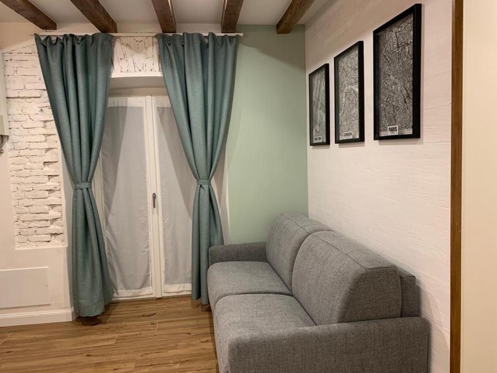 Elegant Suite In Milan Center Milão Exterior foto